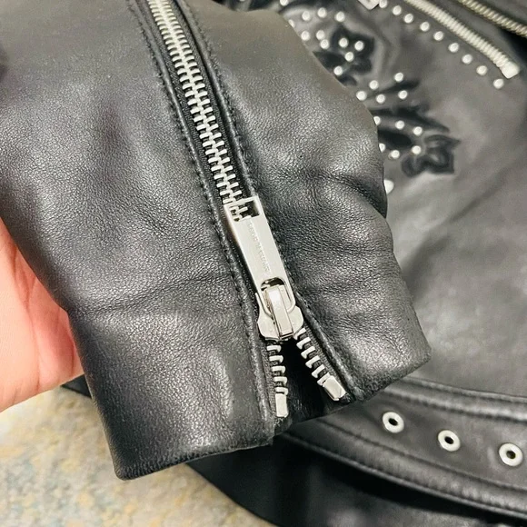 Like New MICHAEL Michael Kors Studdded Belt Biker Jacket 100% Real Lamb Leather - Picture 11 of 14